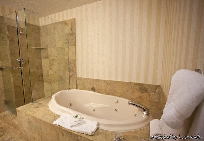 Towneplace Suites Detroit Воррен Номер фото