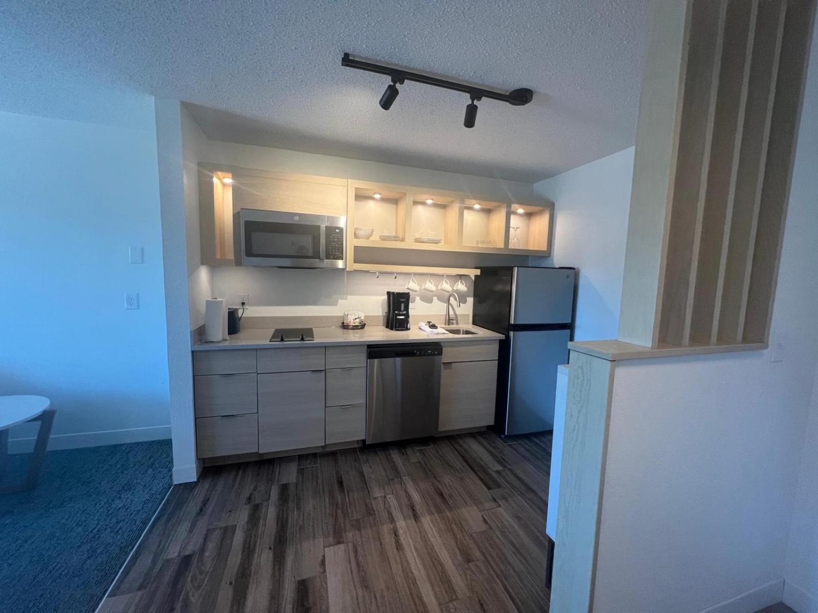 Towneplace Suites Detroit Воррен Екстер'єр фото