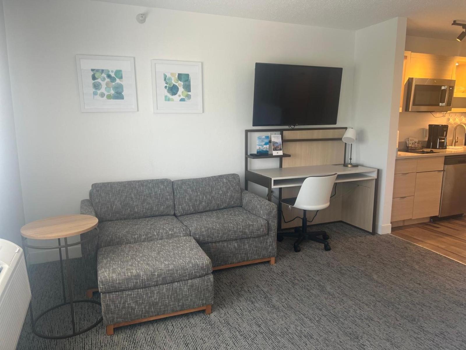 Towneplace Suites Detroit Воррен Екстер'єр фото